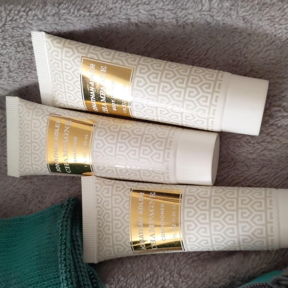 Cole haan for American airlines travel kit - Picture 5 of 6